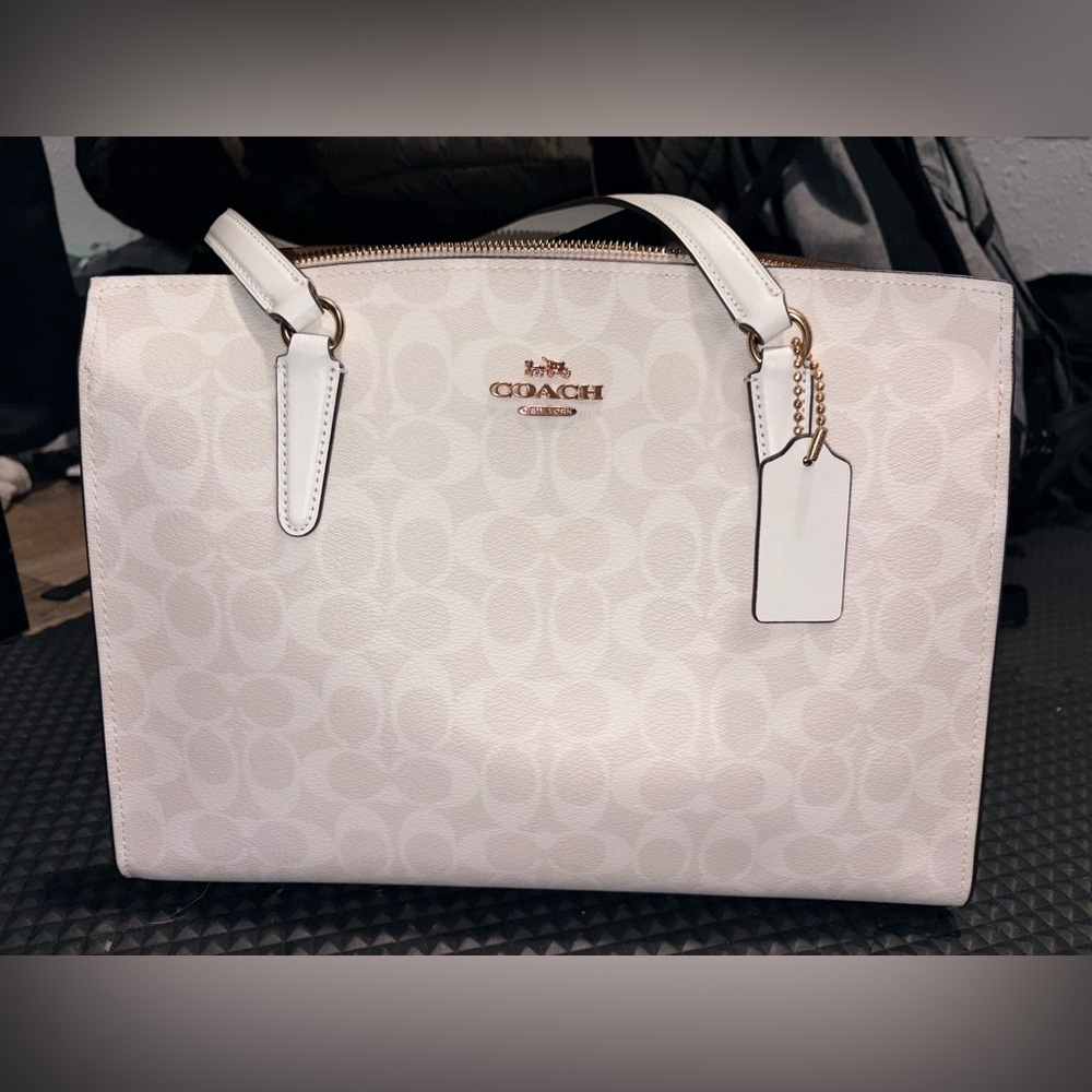 Coach Cream Signature Tote Bag